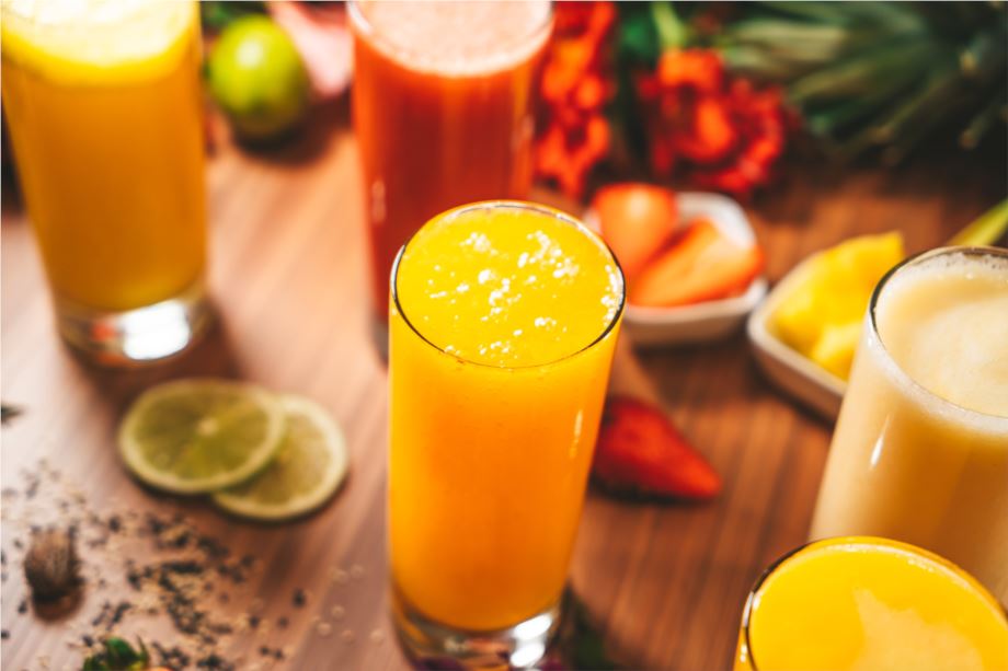 słodzone napoje, świeżo wyciskane soki 